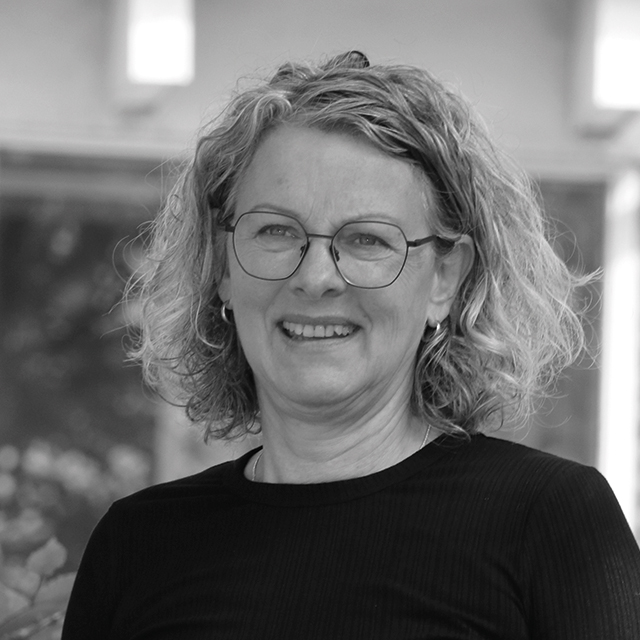 Annie Rohde Mikkelsen (AR)